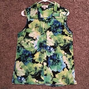 Dressbarn floral sleeveless top